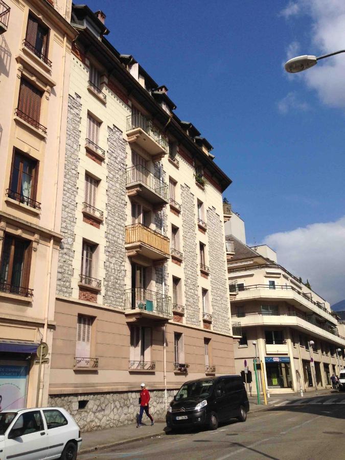 Studio Elephants 2 Chambery Bagian luar foto